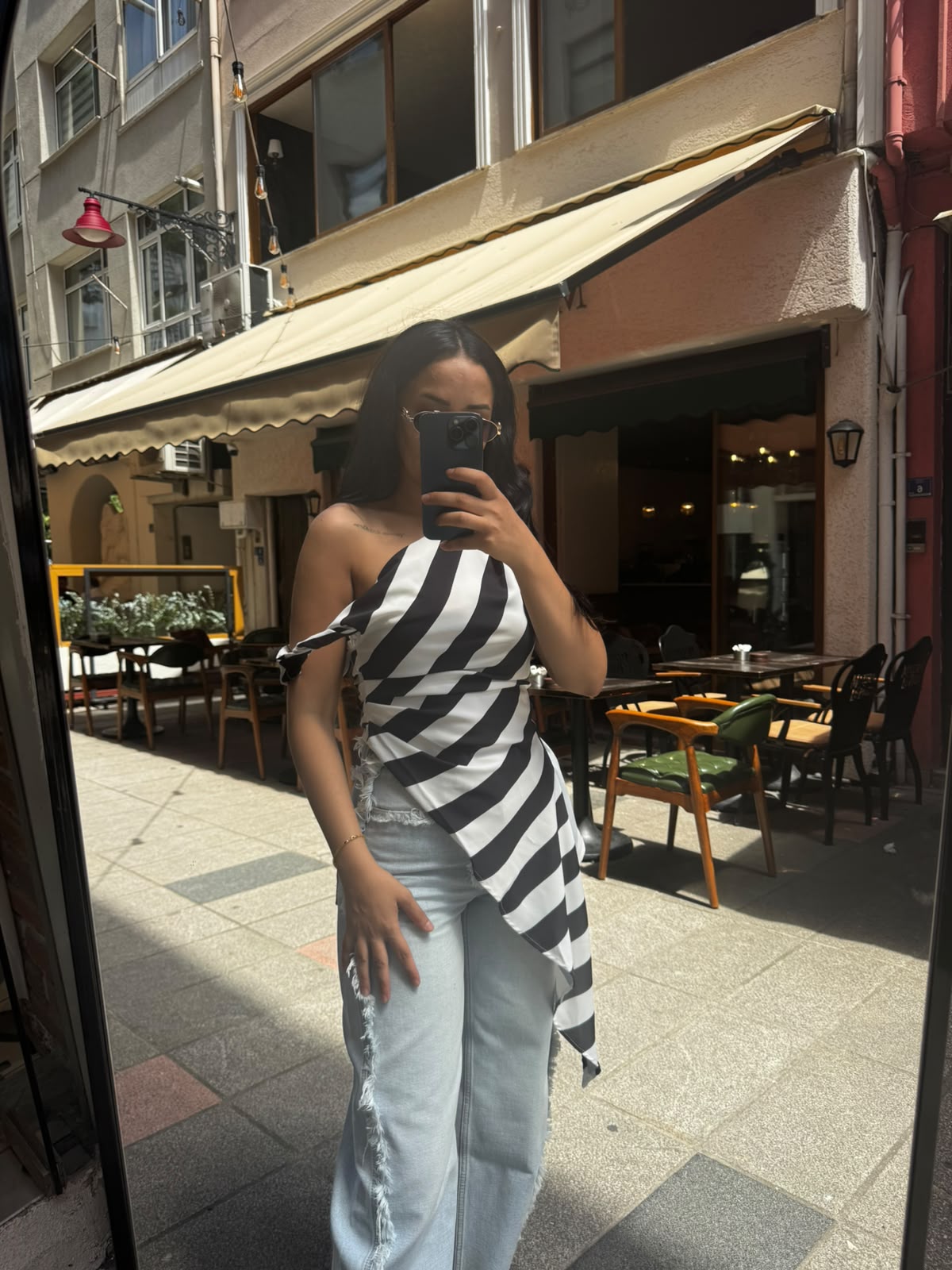 Asimetrik Kesim Bluz - Siyah
