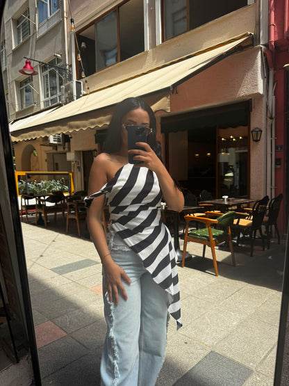 Asimetrik Kesim Bluz - Siyah