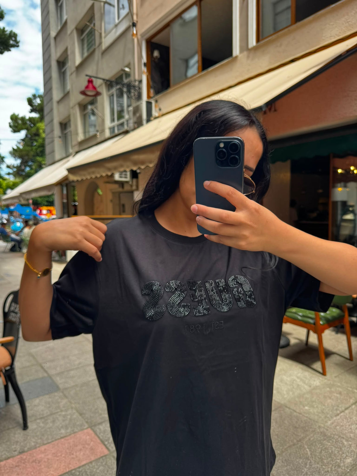 GUESS Taşlı Logo T-Shirt